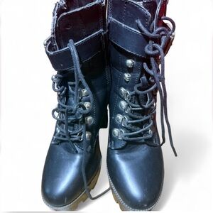 Black Platform Combat Boots Chunky Lug Sole Block Heel Lace Up Buckle – Sz 8